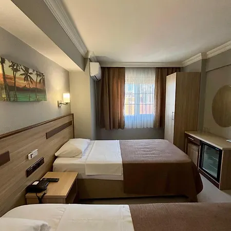 Hotel Gold 3*