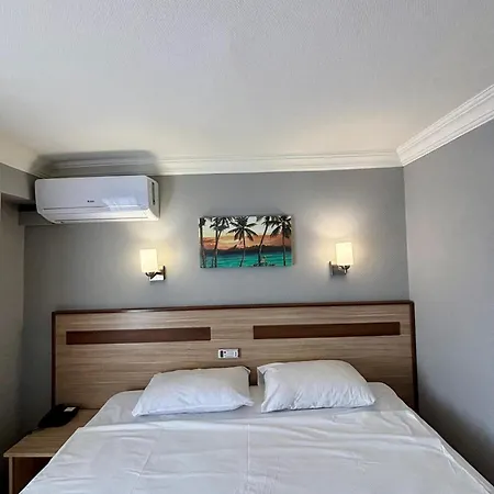 Gold Otel