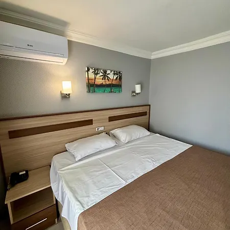 Gold Otel 3*