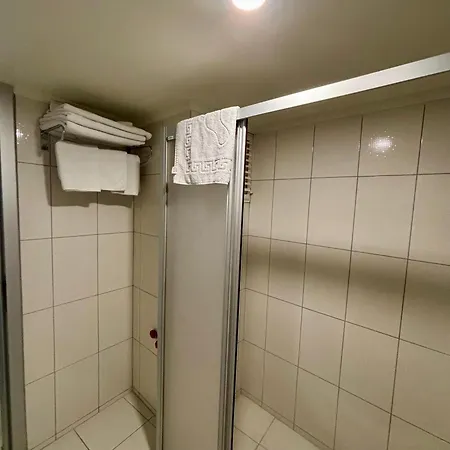 Hotel Gold 3*
