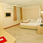 Gold Hotell 3*