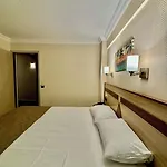 Gold Hotell