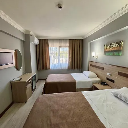 Hotel Gold 3*
